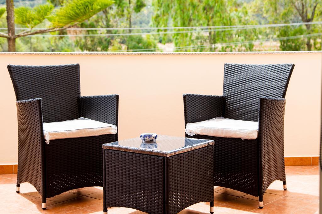 B&B Da Giovanna Fertilia Ngoại thất bức ảnh